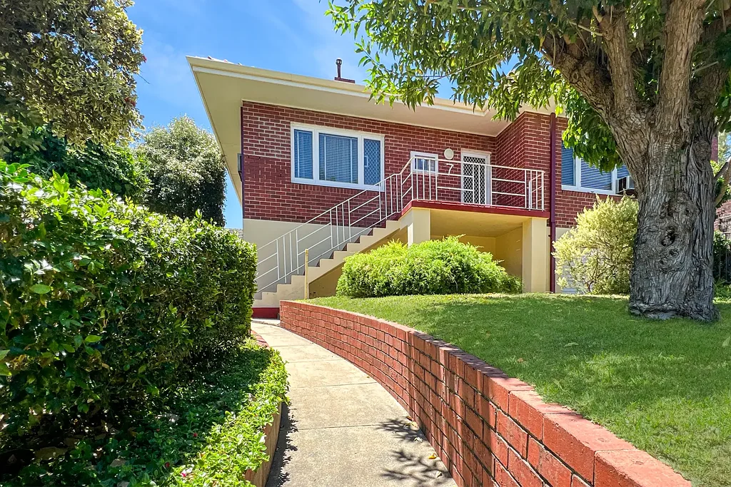 7 Beagle Street, Mosman Park, WA 6012