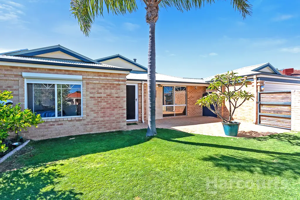 19 Clermont Gardens, Currambine, WA 6028