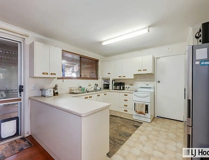 11 Limpus Crescent, Kalkie, QLD 4670, 4 Kuwarto, 2 Banyo, House