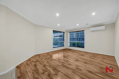 लिविंग रूम - 8 Dylan Street, Tarneit, VIC 3029