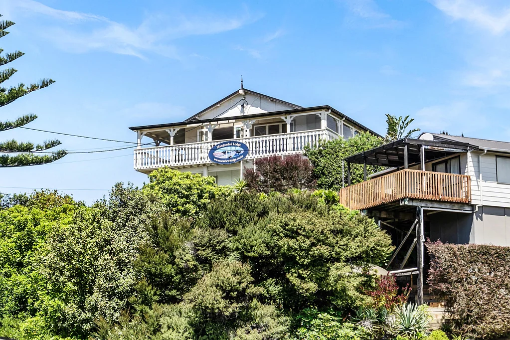 Mangawhai Heads 6غرفة نوم Iconic Retreat with Island Views & Strong Income