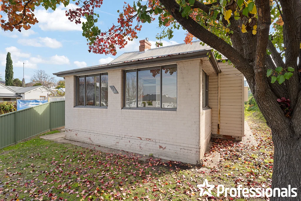 1/221 Peel Street, Bathurst, NSW 2795