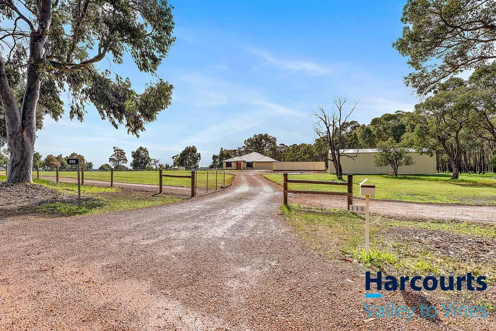 350 Santa Gertrudis Dr, Lower Chittering, WA 6084