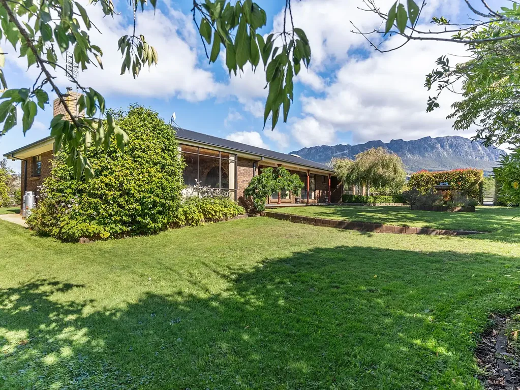 Sheffield 4कमरा Spacious Family Home on 5 Acres