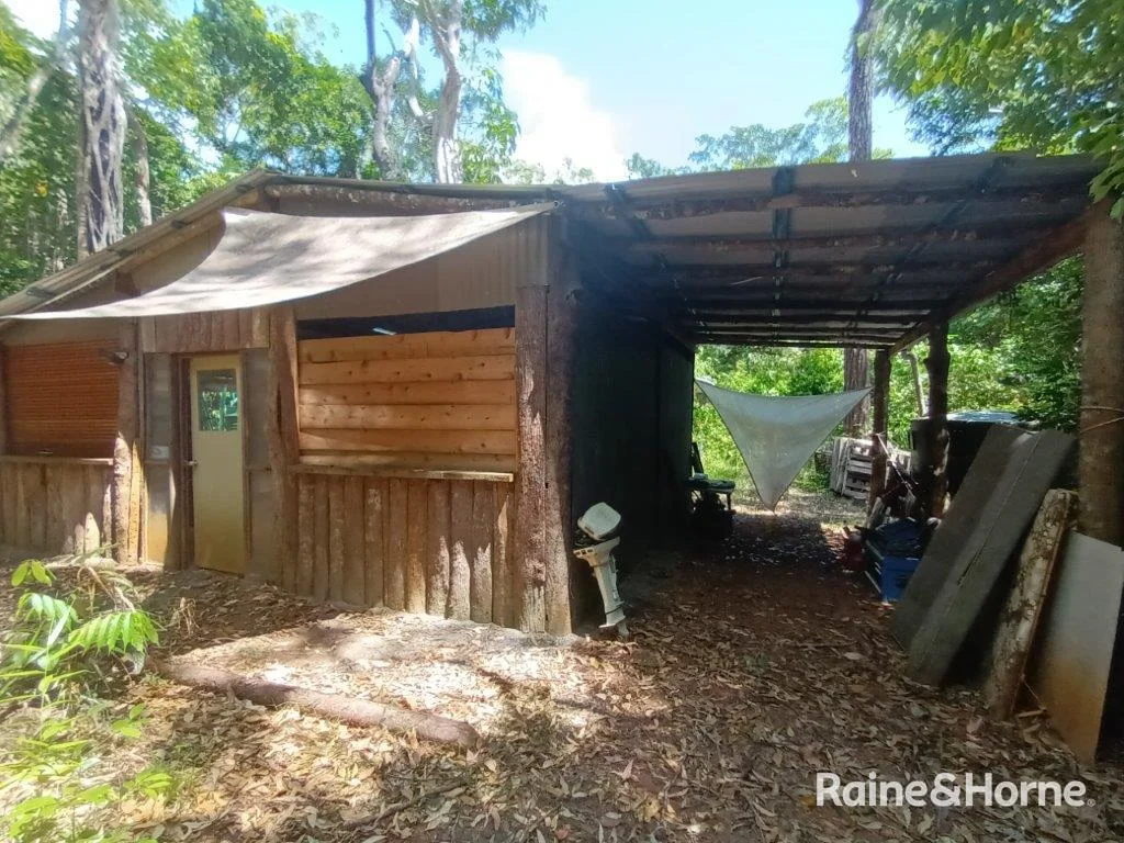Daintree DEVELOPMENT APPROVAL IN PLACE - 2.5 ACRE BLOCK