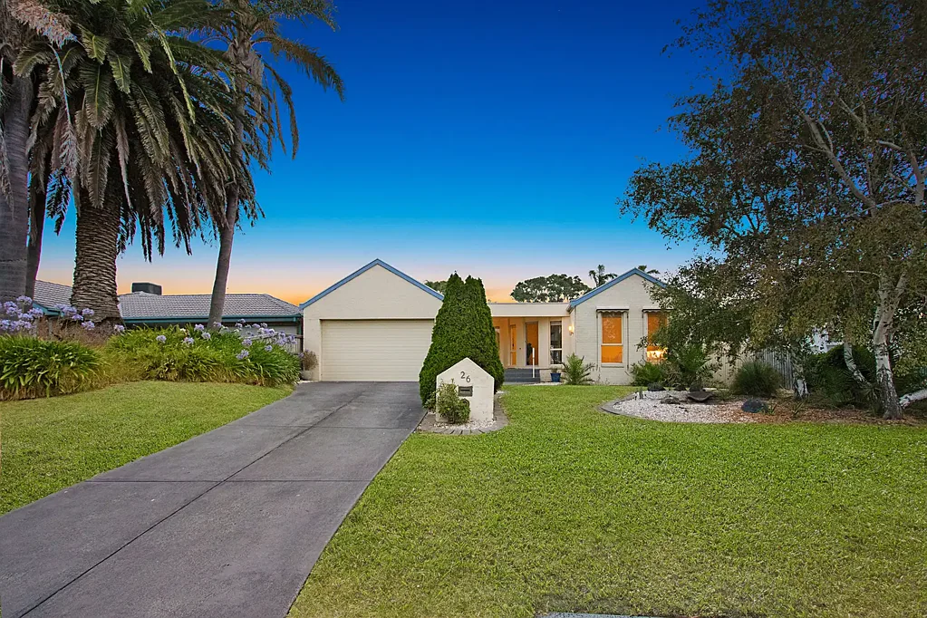 Coastal Lifestyle Living in the Heart of Safety Beach