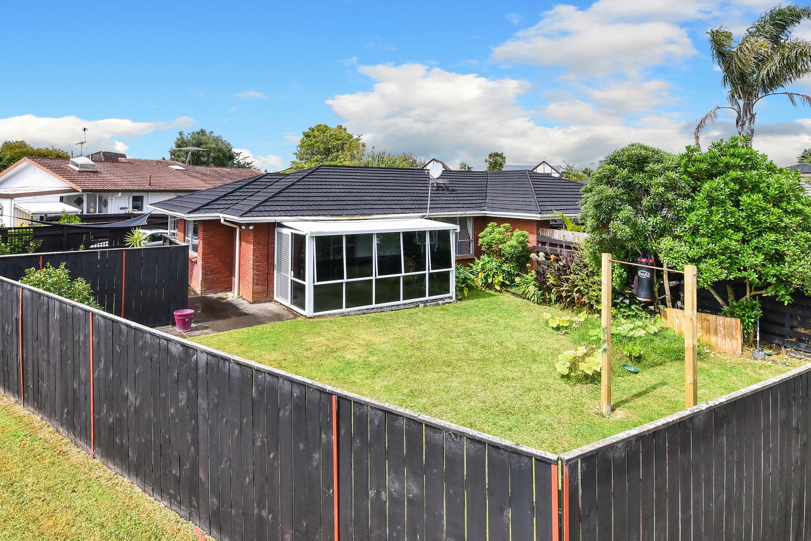 1/6 Tina Place, Sunnyhills, Auckland - Manukau, 4房, 0浴