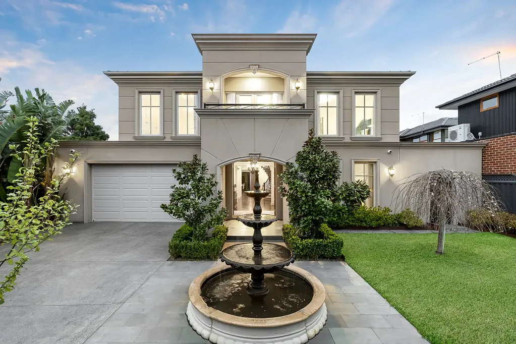 24 Cassinia Avenue, Ashwood, VIC 3147