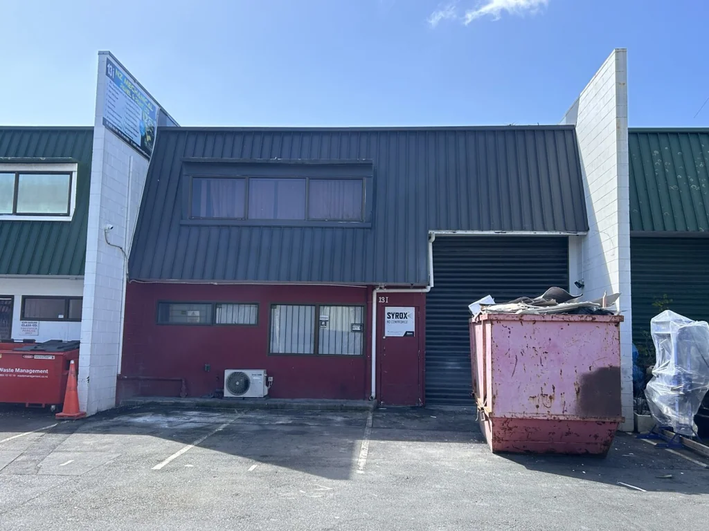 Manukau  150m² Industrial Unit - Ready for Occupation Now!