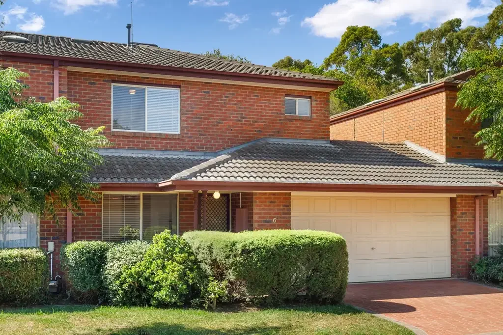 6 Enfield Place, Forest Hill, VIC 3131