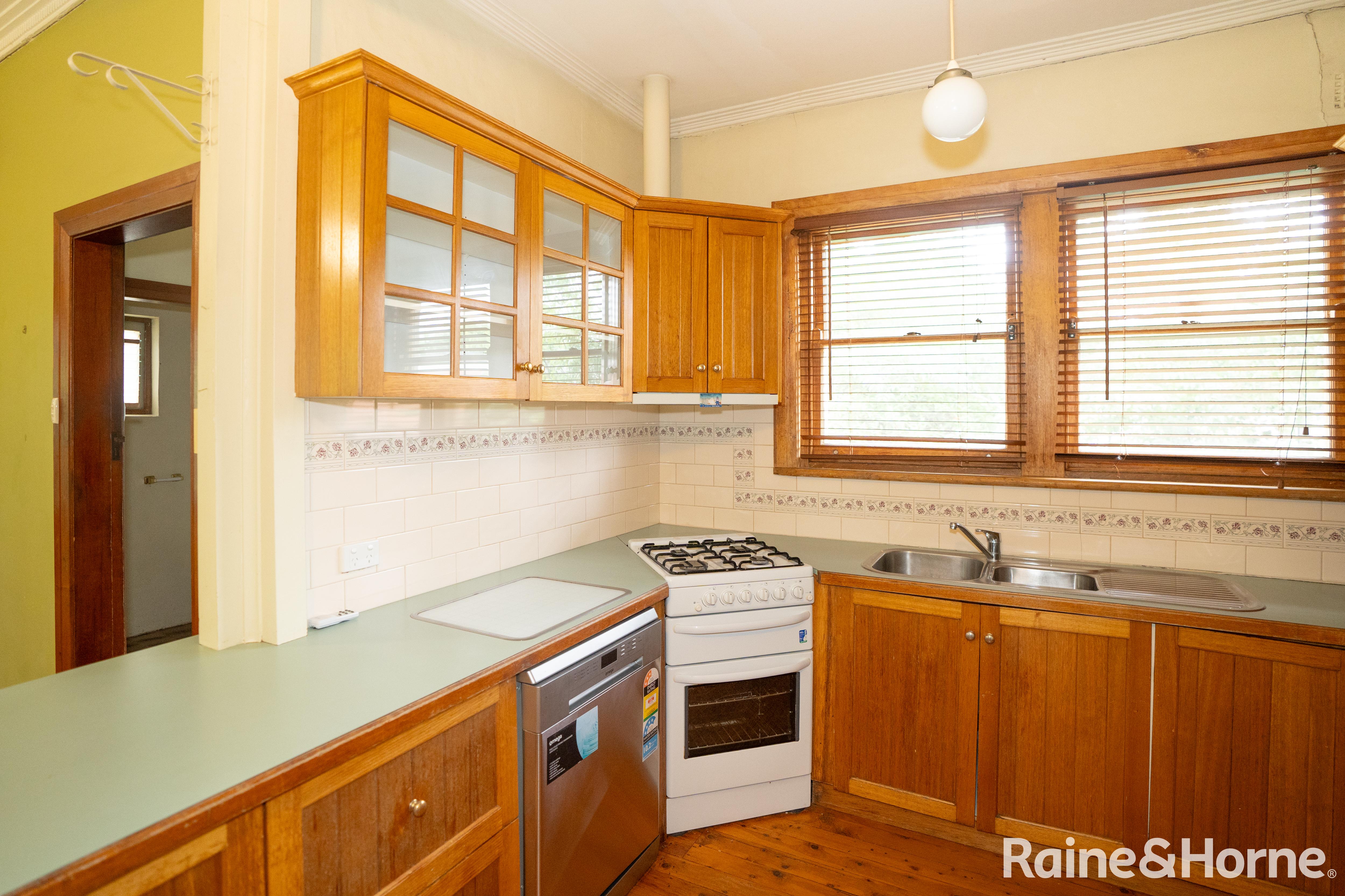 6 FOXBOROUGH AV, WAGGA WAGGA NSW 2650, 0 غرف, 0 حمامات, House