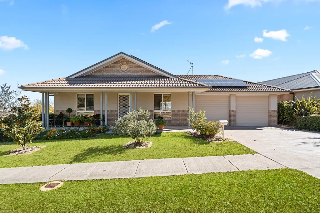 Goulburn 4房  Comfortable Low Cost Living!