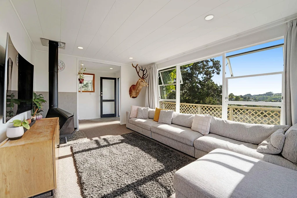 Helensville 3chambre Views for days, space for everyone
