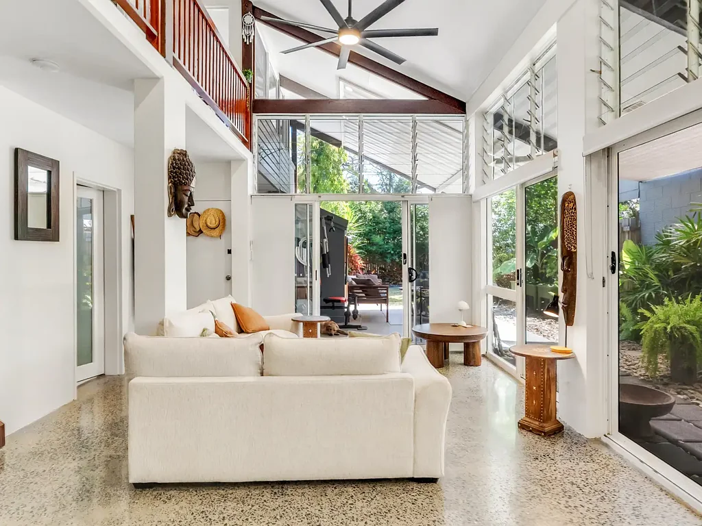 Holloways Beach 2房  Beautiful Beach Townhouse, No Body Corp