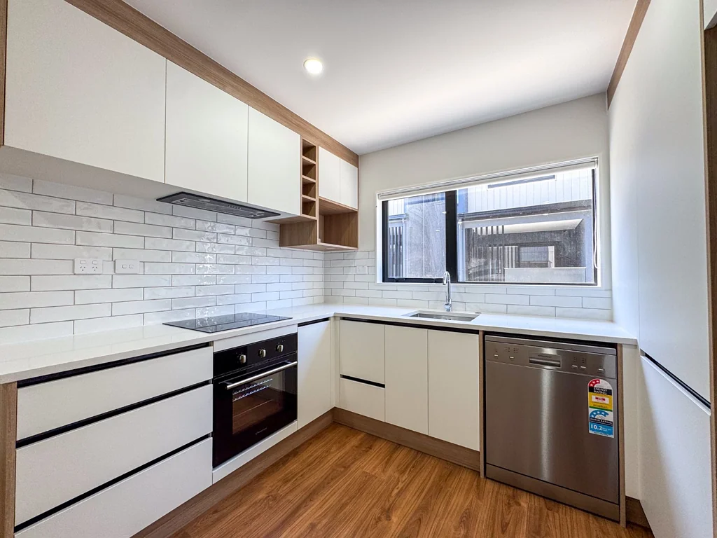Brand New 3 Bedroom Townhouse in Glen Innes.