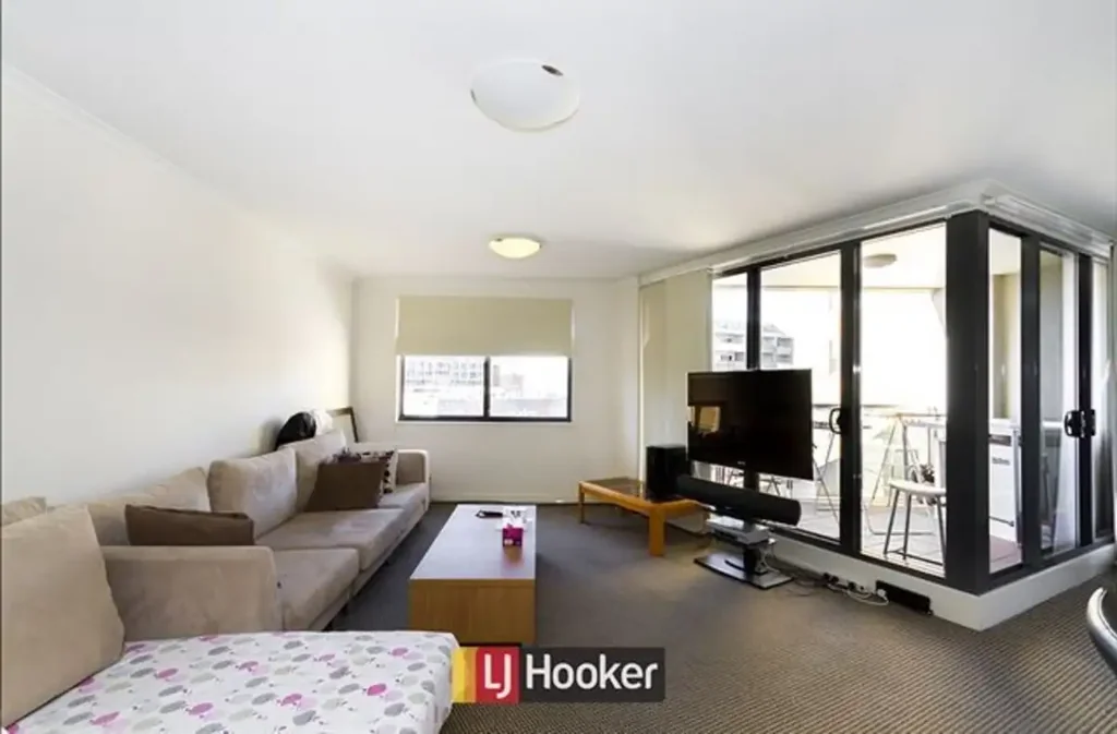 Furnished property ready to move into.