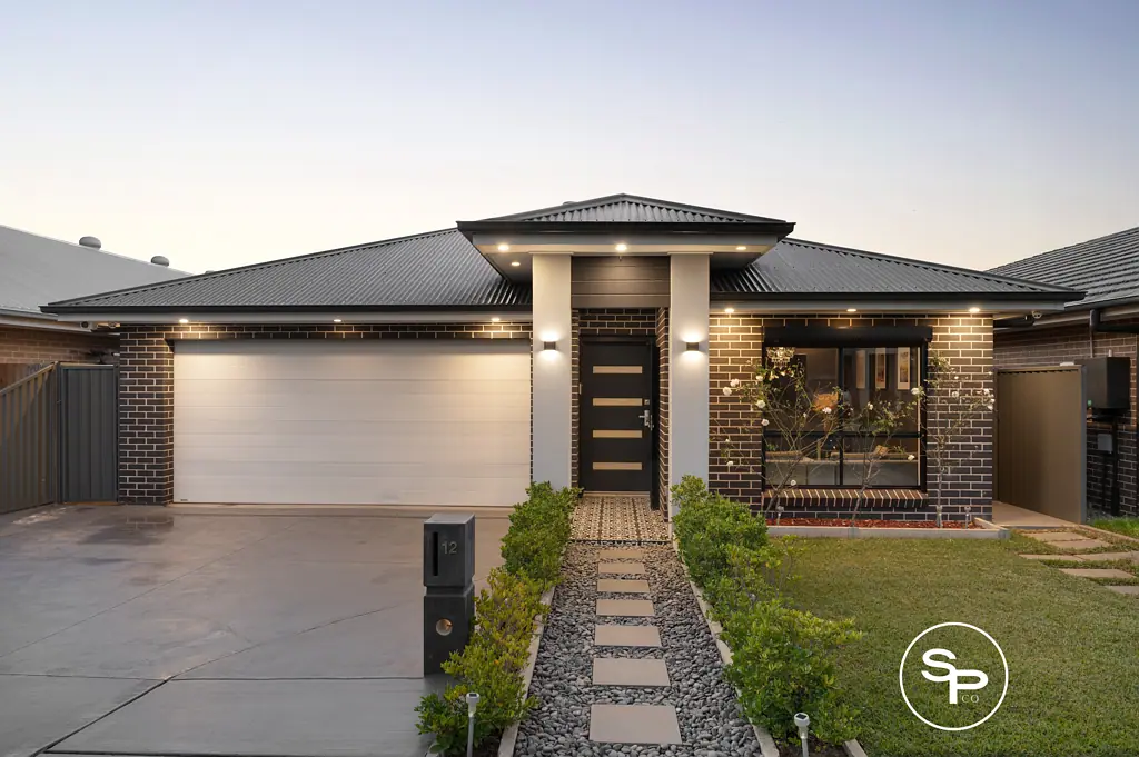 12 Mooney Street, Spring Farm, NSW 2570