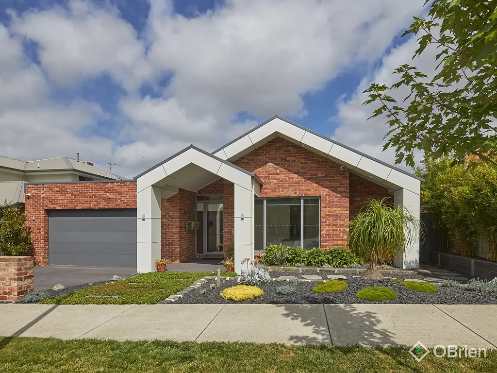 Warragul 4房  As new quality 4 year old custom-built home