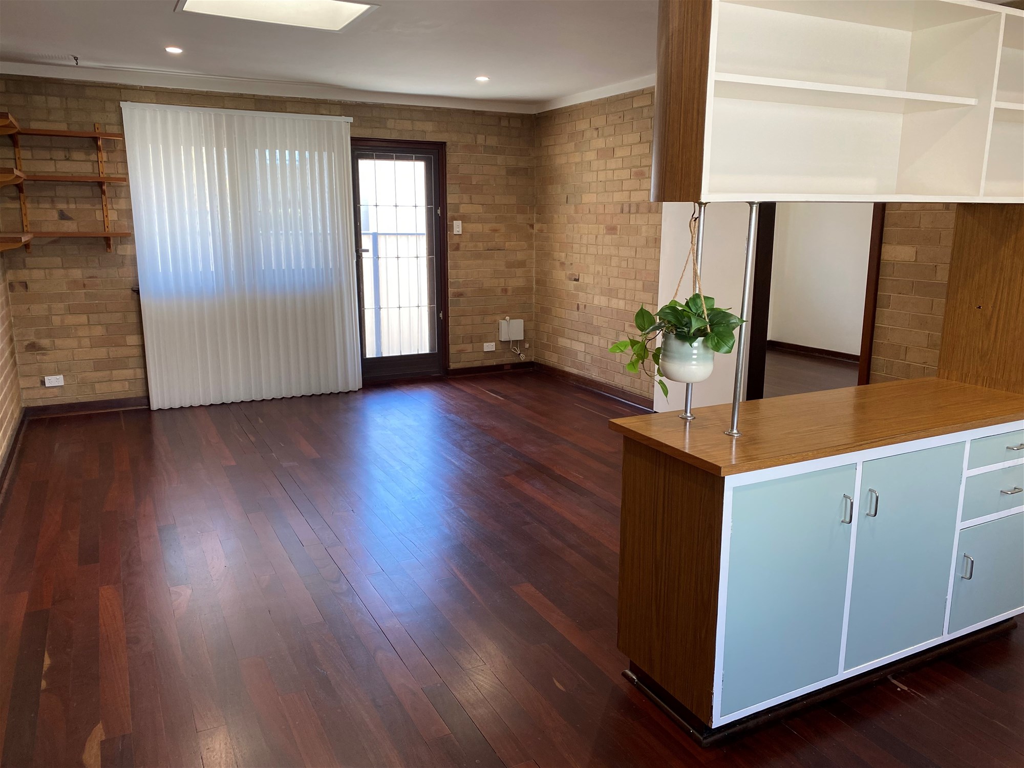 UNIT 3 19 HURLINGHAM RD, SOUTH PERTH WA 6151, 0房, 0浴, Unspecified