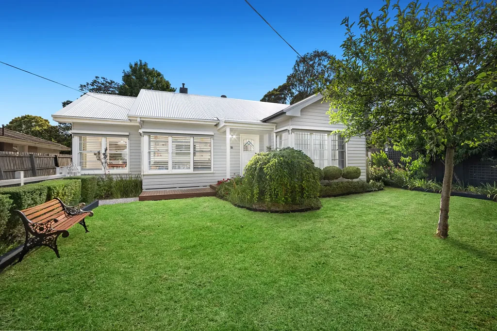 1/15 Bursaria Avenue, Ferntree Gully, VIC 3156