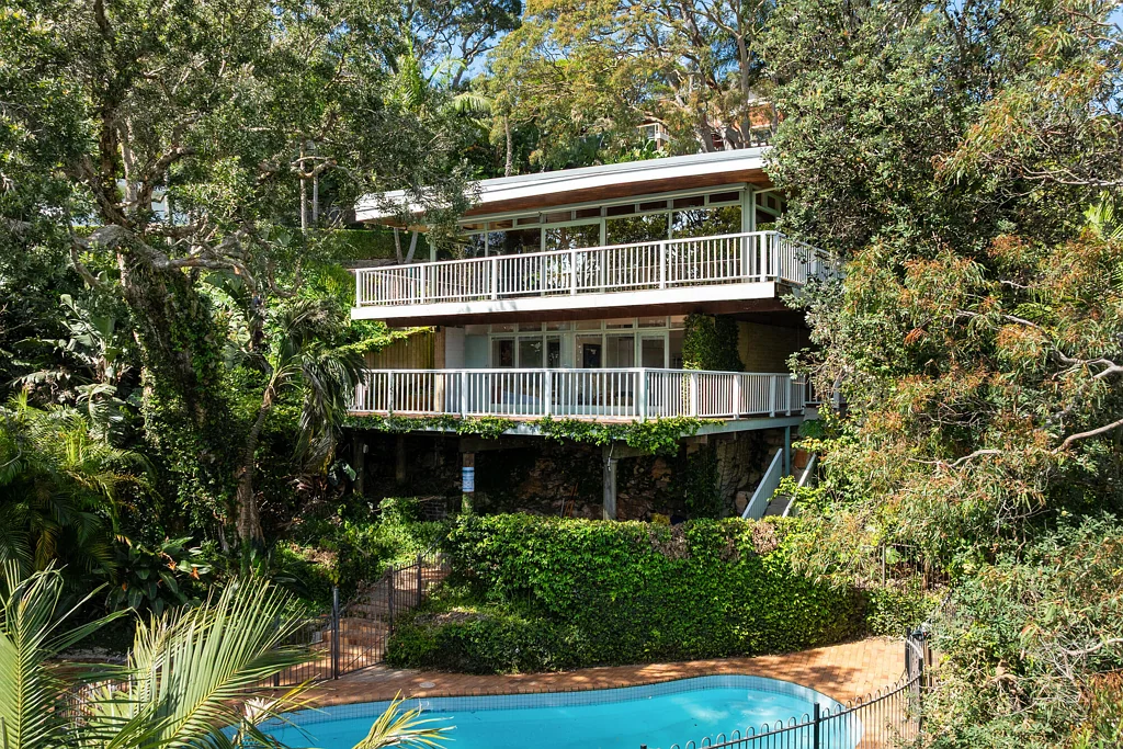Mosman 3房 Middle Harbour 海滨天堂 - 独特的 1378 平方米土地 Waterfront paradise on Middle Harbour - unique 1378sqm landholding