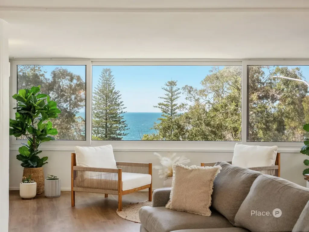 Redcliffe 3Kwarto Step Inside, Unpack & Start Living the Waterfront Dream