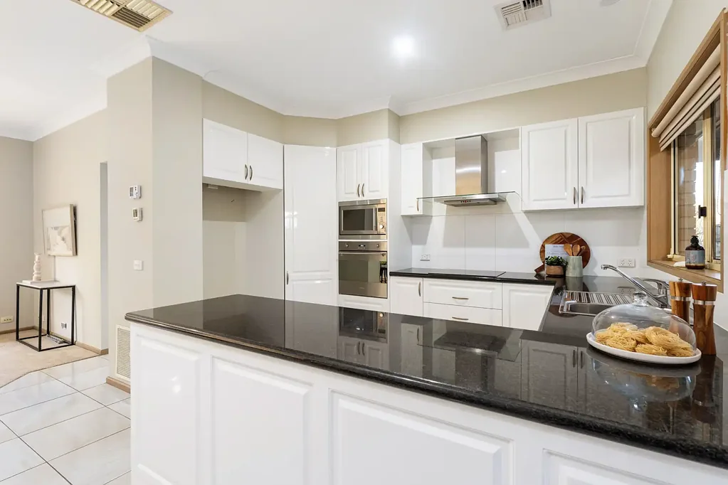 Springdale Heights 3房  Comfort, Convenience In A Quiet Setting
