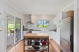 411 South Wolumla Road Road, Wolumla