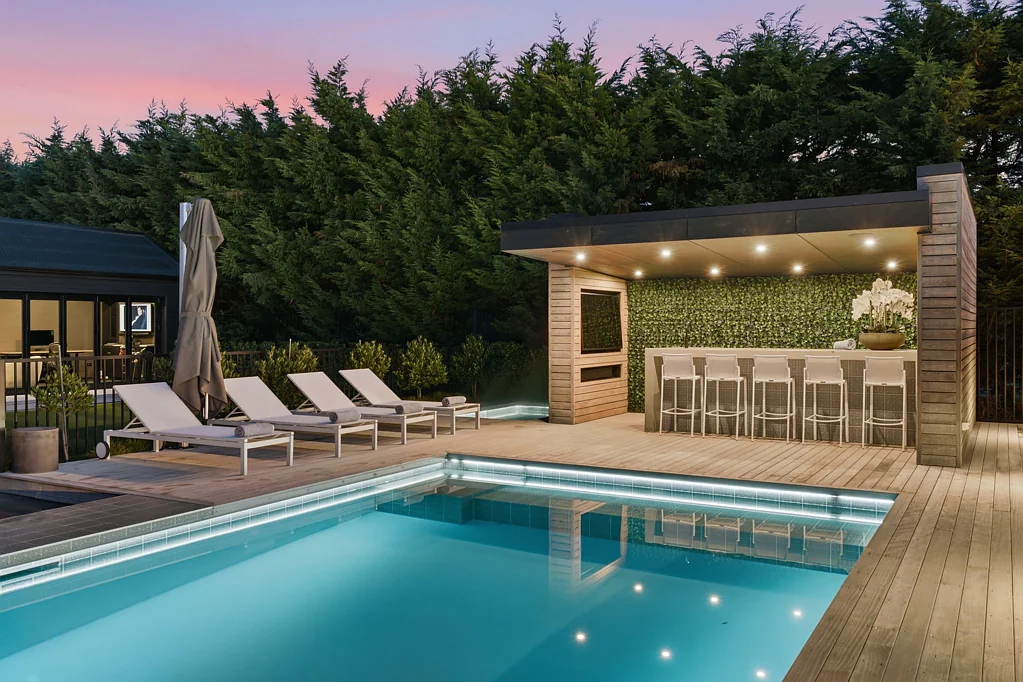 Lincoln 5બેડરૂમ Licensed to Thrill - Resort Style Family Living