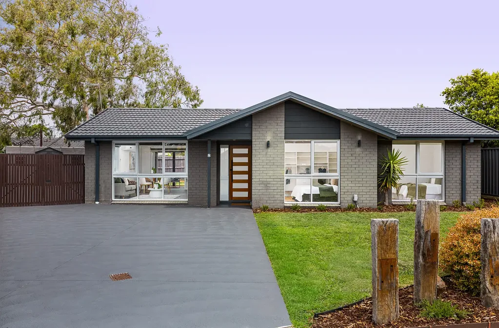8 Adelong Court, Patterson Lakes, VIC 3197