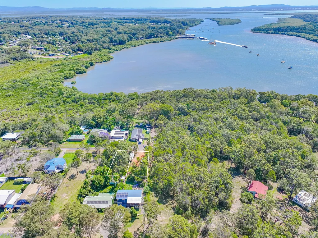 Russell Island Prime Block near Canaipa Point