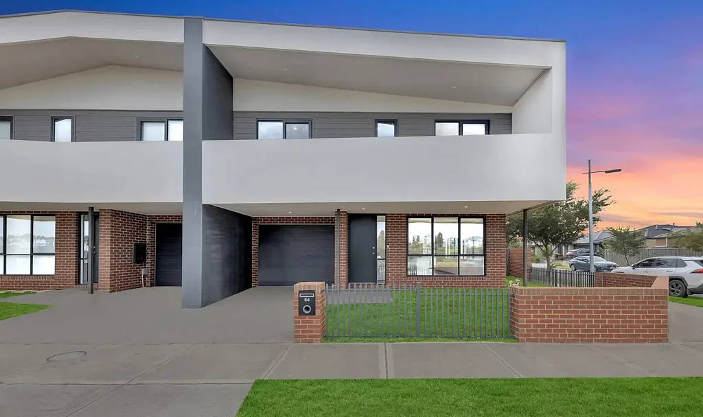 Modern Living in Prime Location