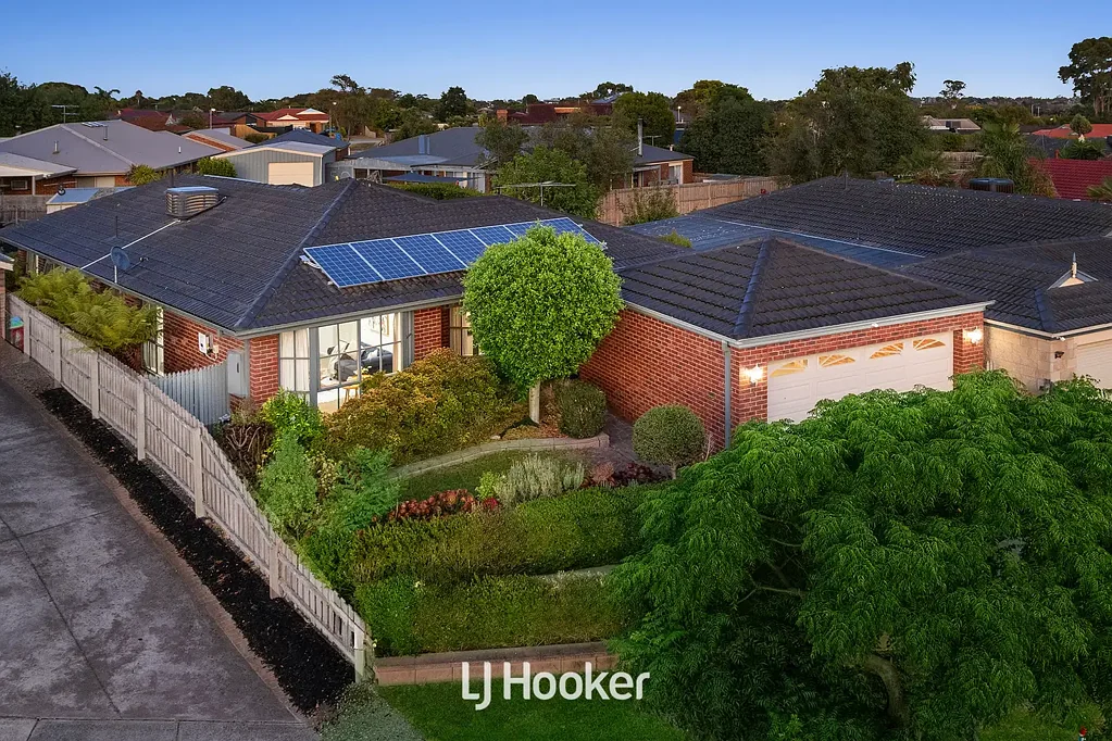 7 Foxglove Court, Cranbourne North, VIC 3977