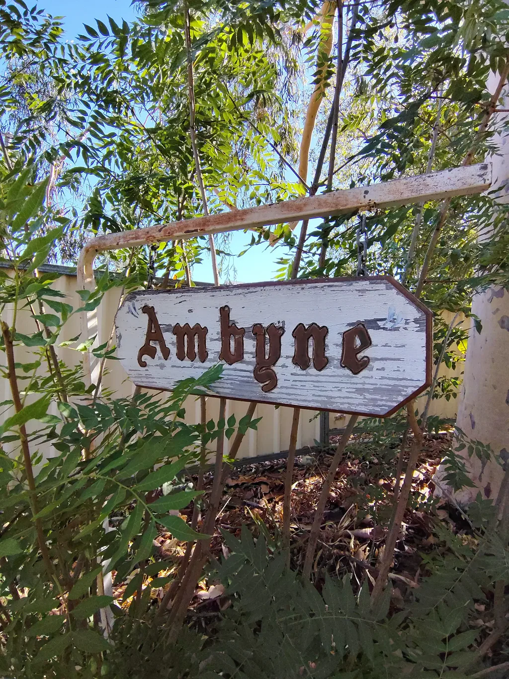 Grenfell 3ห้องนอน New to the Market Ambyne 26 Fitches Lane Grenfell