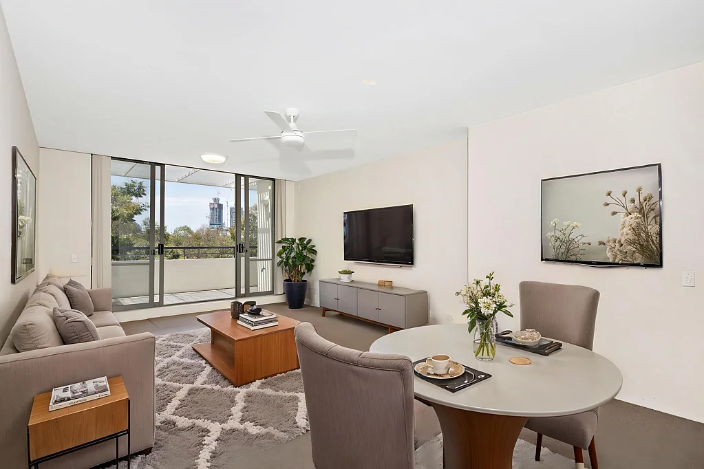 Modern Apartment Living in the Heart of Newington Village