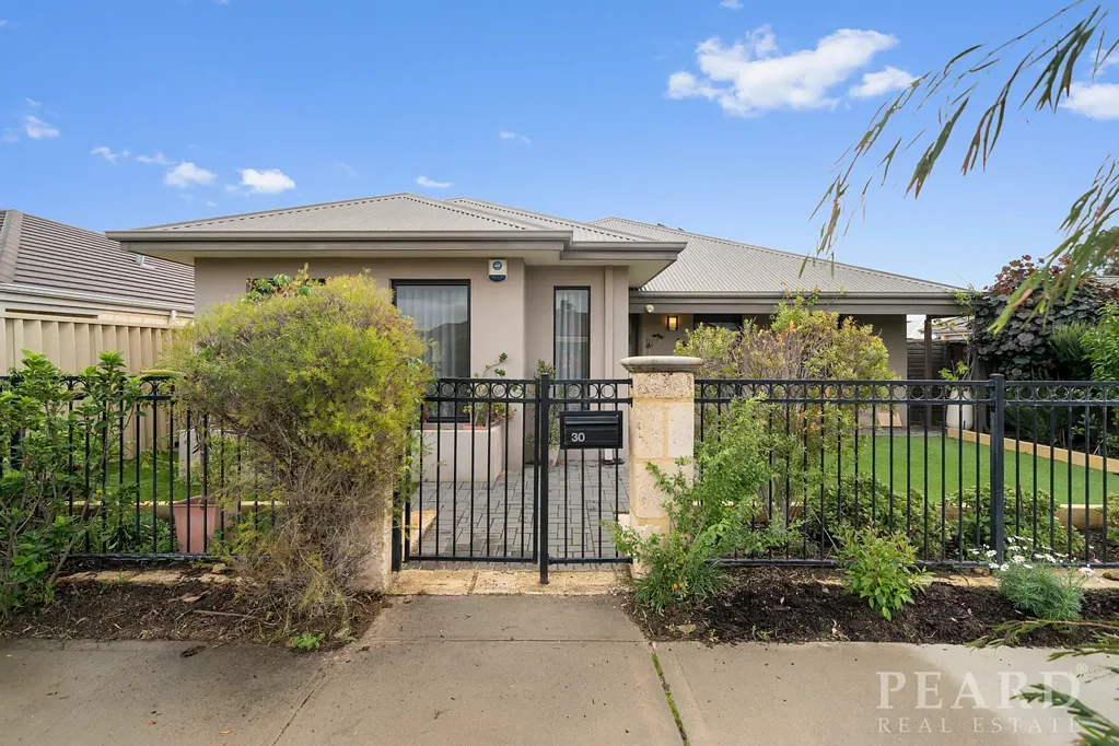 30 Costelloe Gardens, Butler, WA 6036