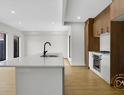 3/23 Midas Court,, Meadow Heights, North Melbourne, 2 Bedrooms, 1 Bathrooms, Townhouse