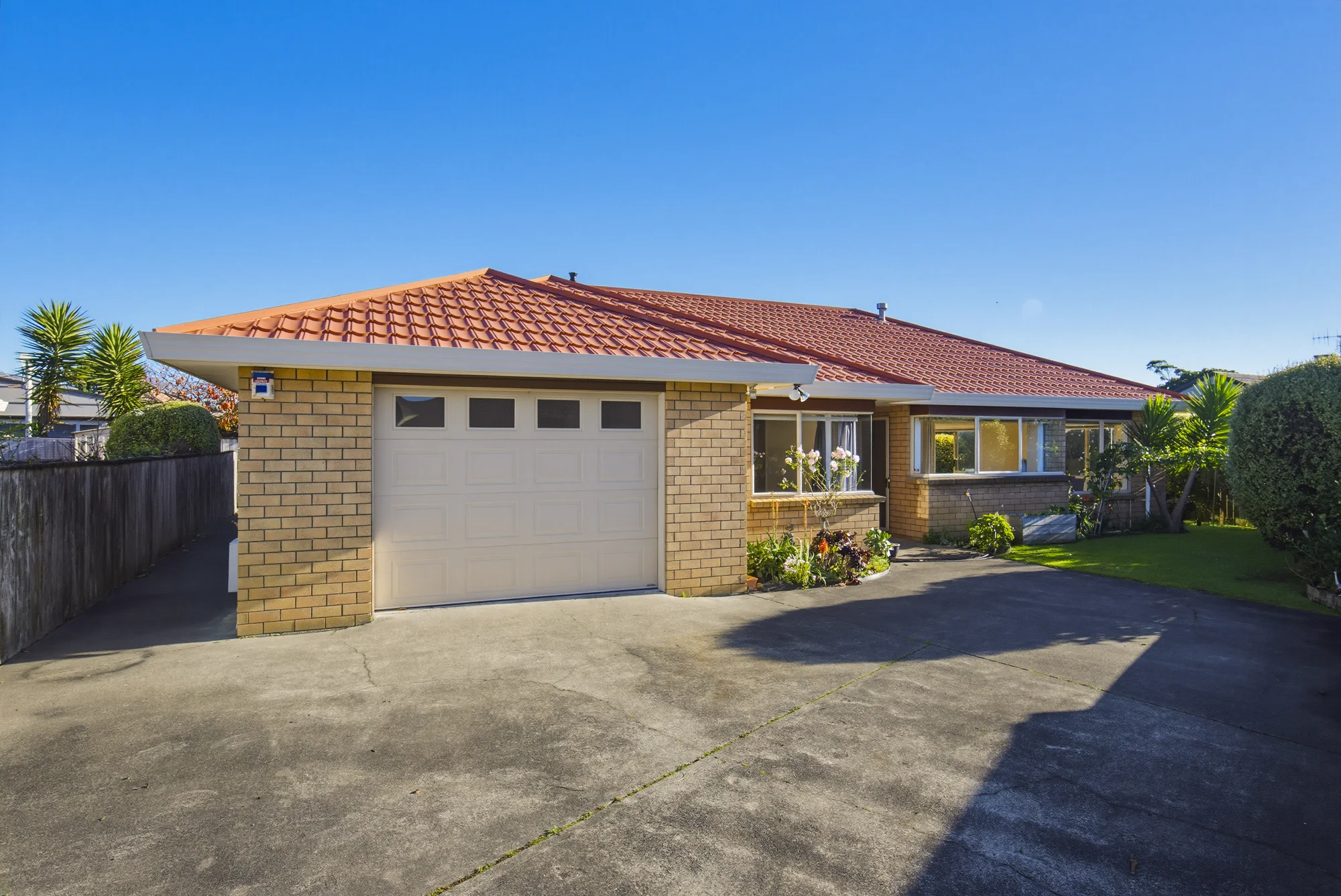 Paraparaumu Beach 3침실 Low-maintenance living in a prime location
