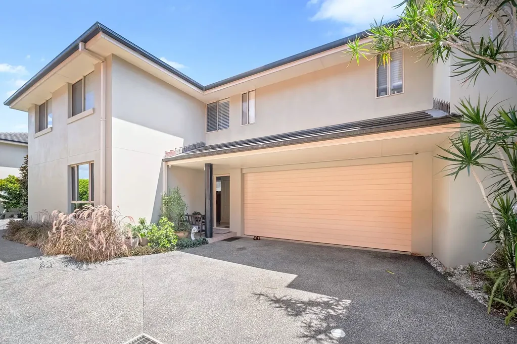 2/50 Wharf Street, Tuncurry, NSW 2428
