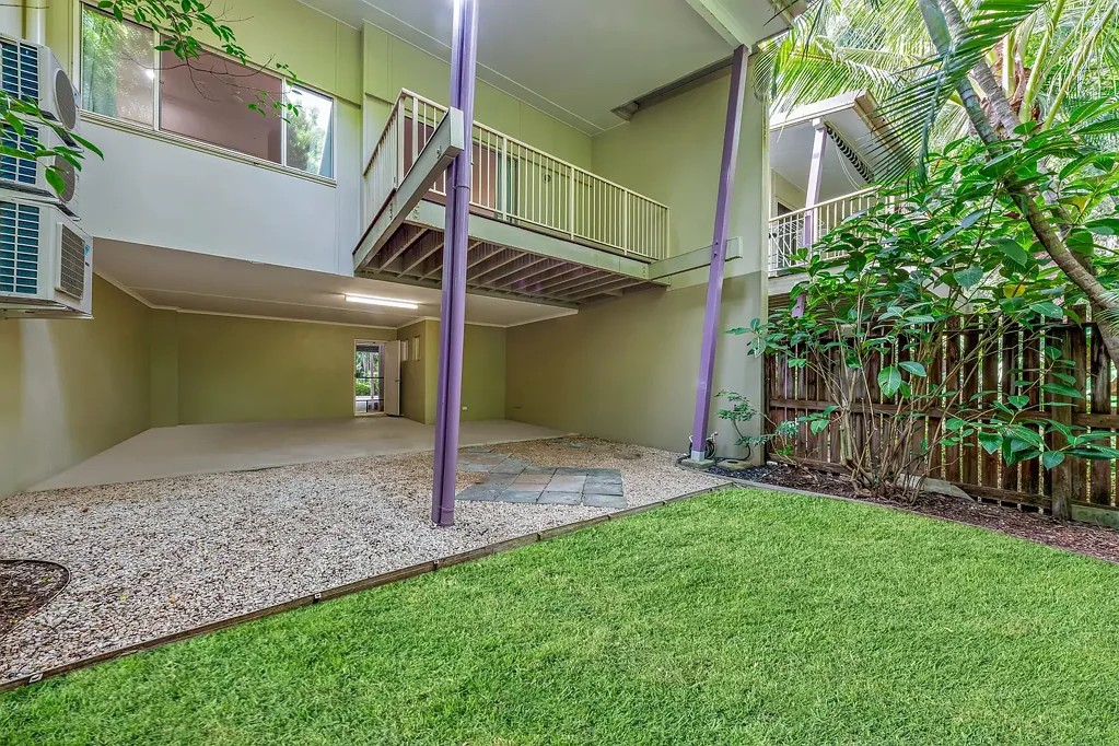 Cannonvale 2部屋 Under Offer By Andrea Clarke Ray White