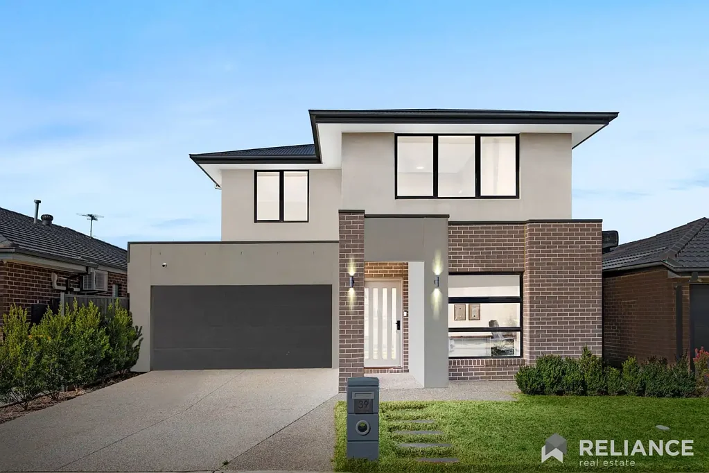 Werribee 4部屋 Reliance Real Estate Werribee Proudly Presents: A Contemporary Masterpiece at 39 Cressy Street, Werribee
Where Modern Luxury Meets Family Living