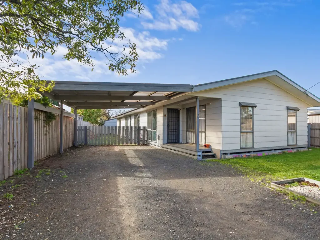 2 Reid Street, Maffra, VIC 3860