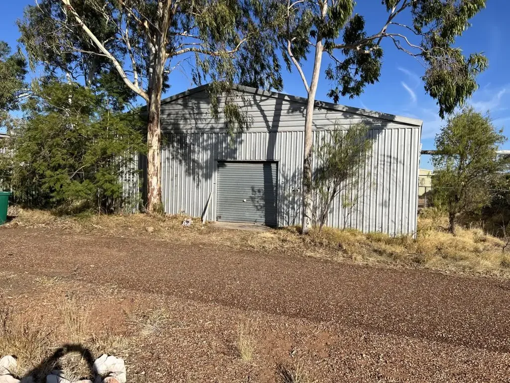Lightning Ridge Aviation Lifestyle Hangar - Lightning Ridge Airport