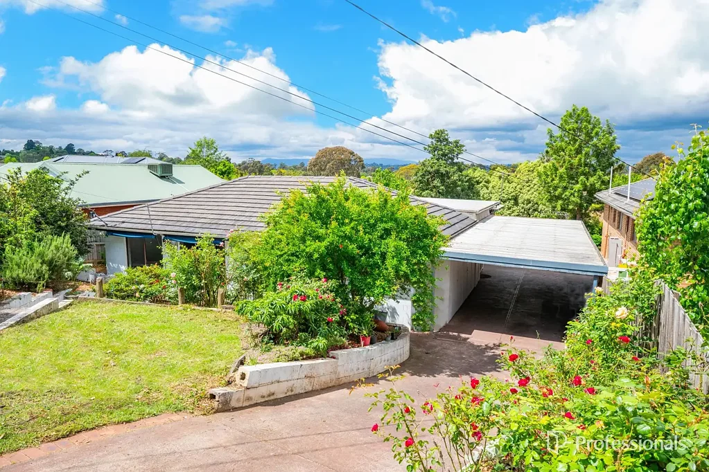 Labas ng Bahay - 40 Daymar Drive, Mooroolbark, VIC 3138