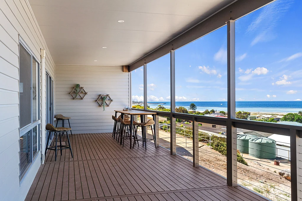 8 Bayview Road, Point Turton, SA 5575