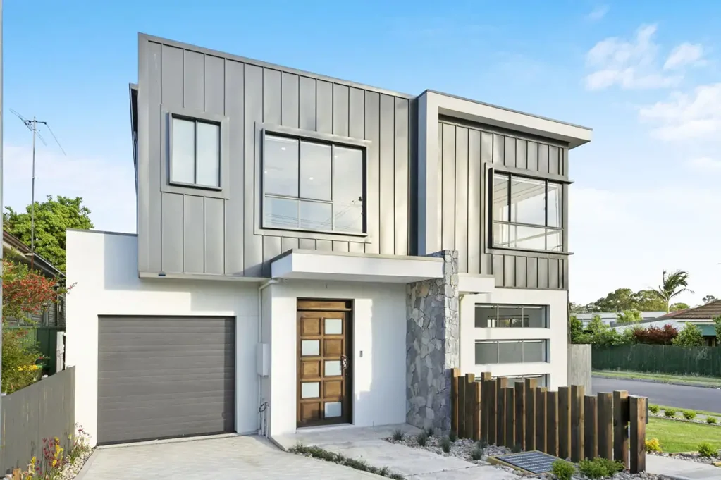 Guildford 5房 建筑质量出色 设计精美 配备最佳设施
大量生活方式额外设施
高天花板 宽敞走廊 超大卧室
多区域中央空调 定制家具
私人草坪 宽敞露台用餐区
交通便利 步行至医院和车站 WHEN ONLY THE BEST WILL DO