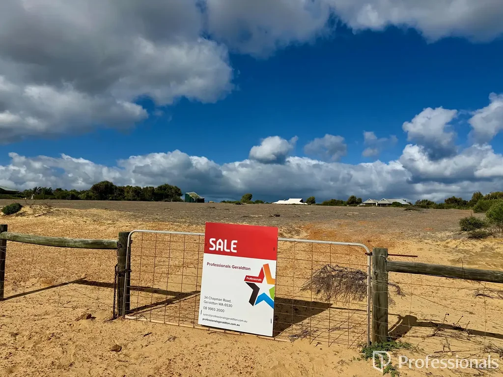 6 Beagle Road, Kalbarri, WA 6536