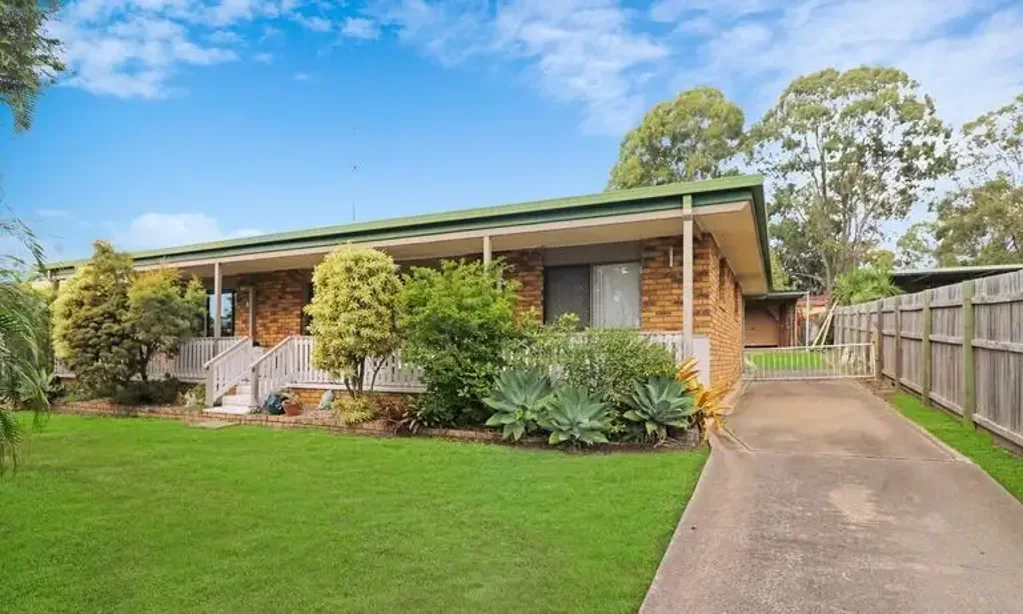SPACIOUS THREE-BEDROOM HOME IN CONVENIENT URANGAN LOCATION