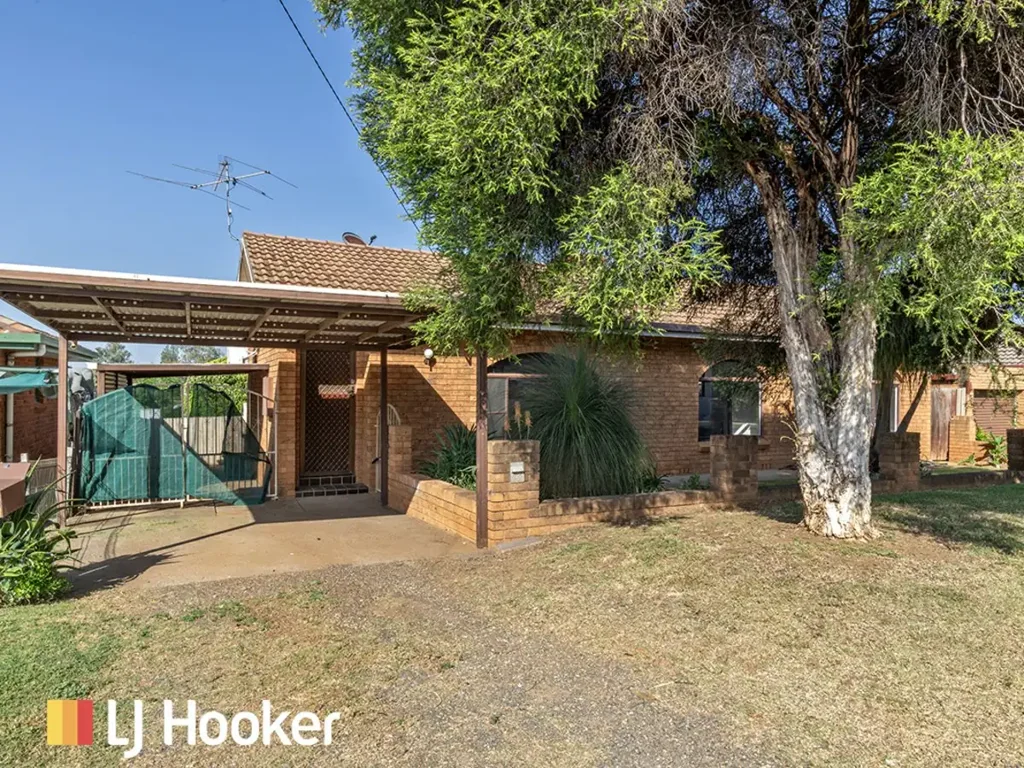 Solid & Stylish 3-Bedroom Home in East Tamworth