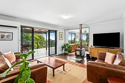 349 Newee Creek Road, Newee Creek